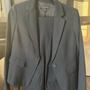 Ann Taylor Size 0 Navy Suit